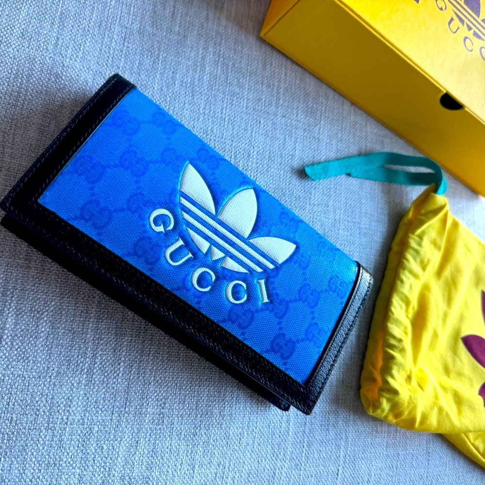 GUCCI x ADIDAS wallet on a chain cross body. Brand new never used. NWT